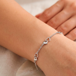 Pulsera de corazones elegante | Regalo romántico para mujer