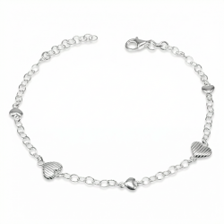 Pulsera 2 corazones rayados  y 3 lisos elegante | Regalo romántico para mujer
